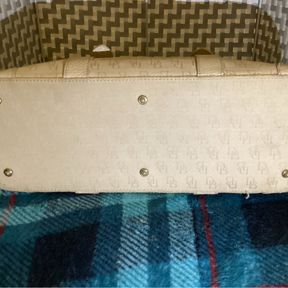 Y2K Dooney & Bourke Beige Logo Canvas Bag Casual Purse - Picture 7 of 14